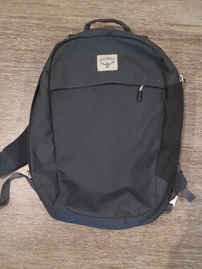 OSPREY Black Men's Commuter Backpack